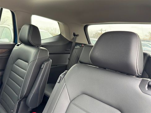 New 2025 Volkswagen Atlas SEL image 29