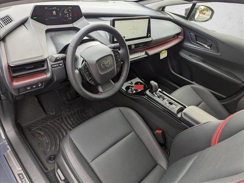 New 2026 Toyota Prius Plug-In Hybrid image 3