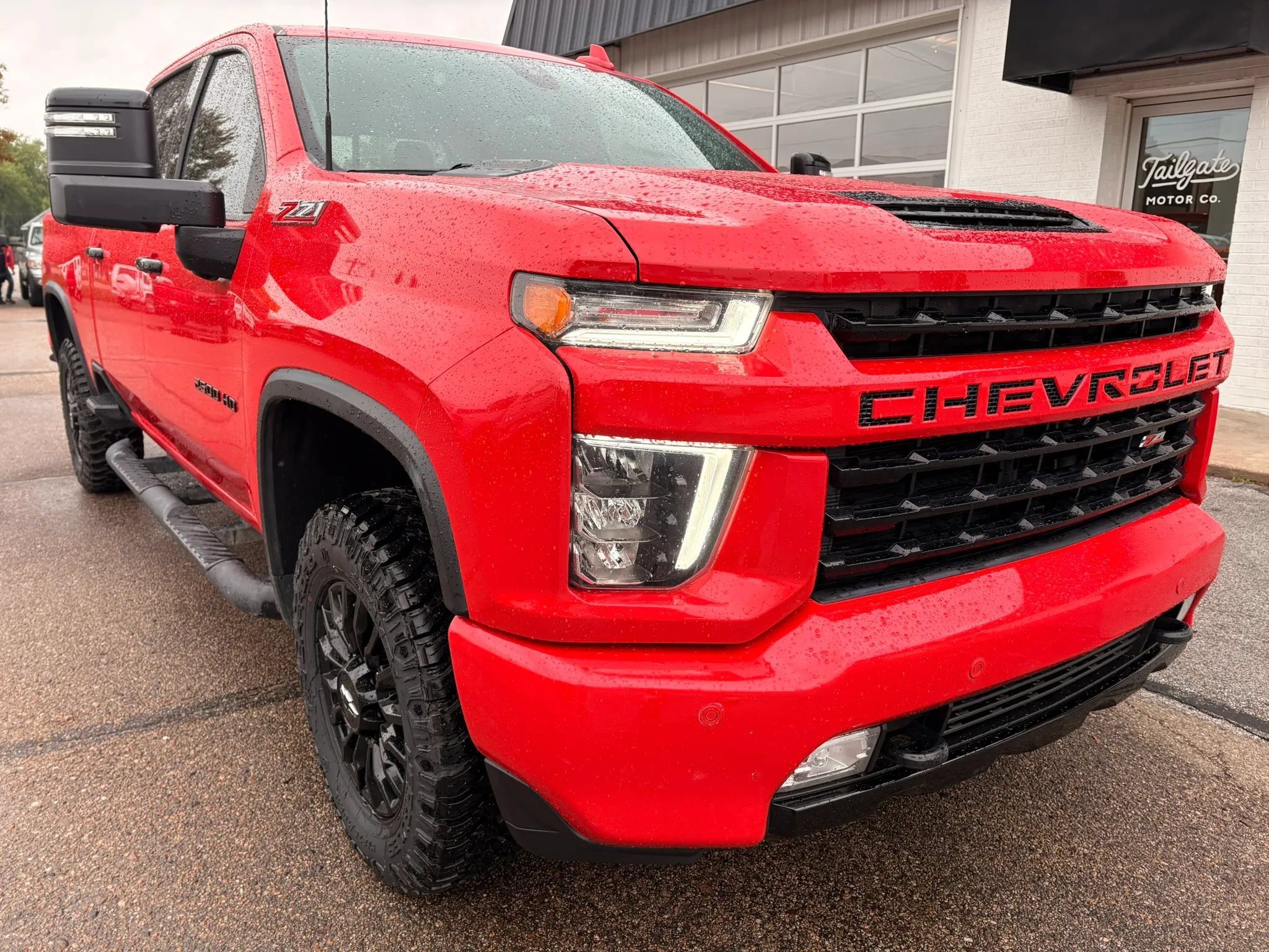 Used 2023 Chevrolet Silverado 2500 LTZ w/ LTZ Plus Package AWD/4WD image 2