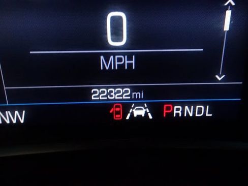 Used 2024 Chevrolet Equinox LT w/ LPO, Floor Liner Package FWD image 17