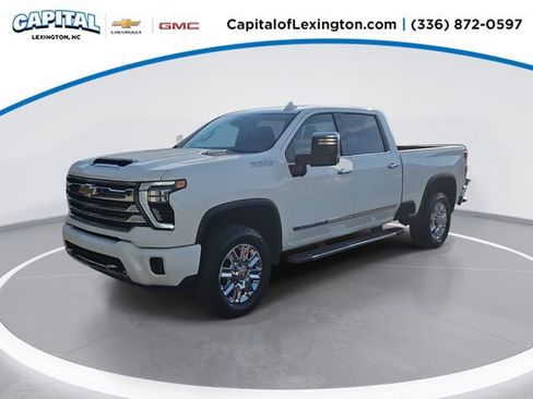 Used 2024 Chevrolet Silverado 2500 High Country w/ Z71 Off-Road Package AWD/4WD image 1