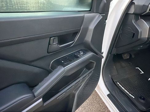 Used 2024 Toyota Tacoma SR5 image 15