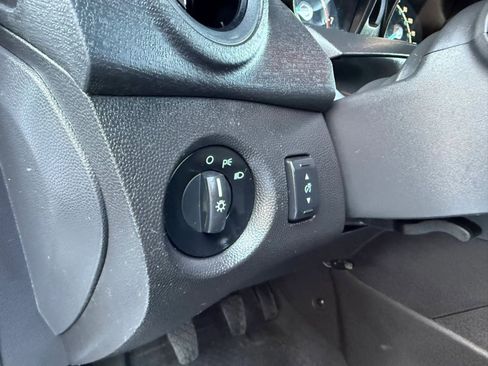 Used 2016 Ford Fiesta S FWD image 38