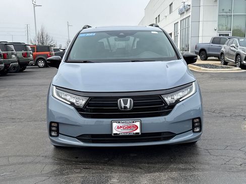 Certified 2023 Honda Odyssey Sport image 5