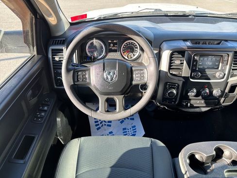 Used 2018 RAM 1500 Express w/ Express Value Package image 15