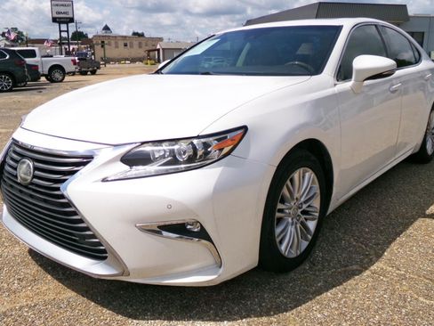 Used 2017 Lexus ES 350 w/ Premium Package FWD image 1