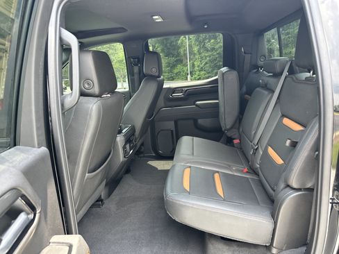 Used 2023 GMC Sierra 1500 AT4 w/ AT4 Premium Package AWD/4WD image 31