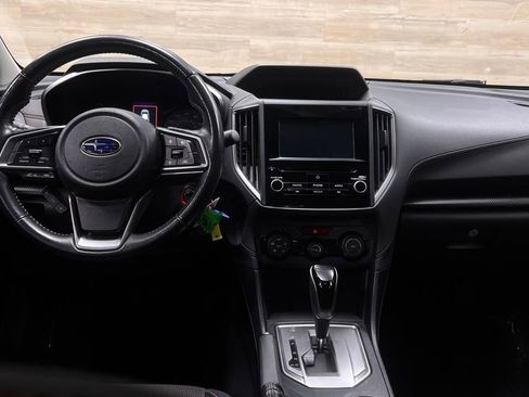 Used 2019 Subaru Crosstrek 2.0i Premium w/ Eyesight System AWD/4WD image 2