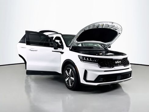Used 2022 Kia Sorento EX w/ Panoramic Sunroof Package FWD image 19