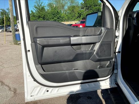 Used 2025 Ford F150 XLT w/ Equipment Group 302A MID AWD/4WD image 19