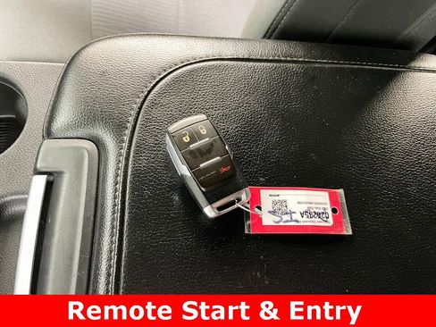 Used 2022 RAM 3500 Big Horn image 6