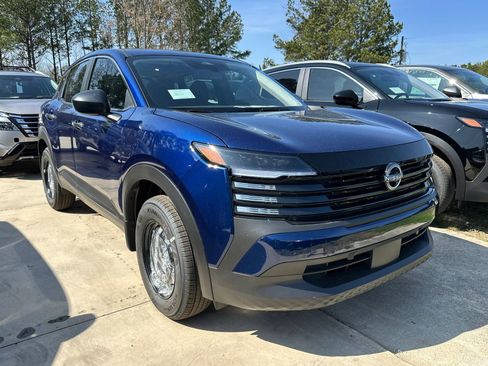 New 2026 Nissan Kicks S image 3