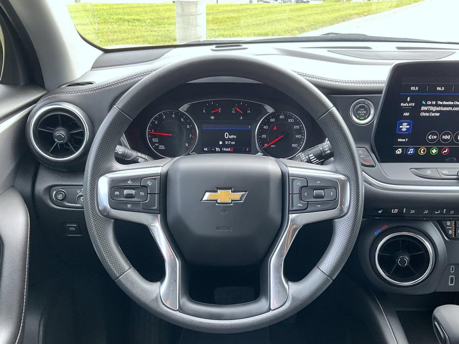 Used 2025 Chevrolet Blazer LT AWD/4WD image 13