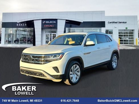 Used 2020 Volkswagen Atlas Cross Sport SE w/ Towing Package image 1