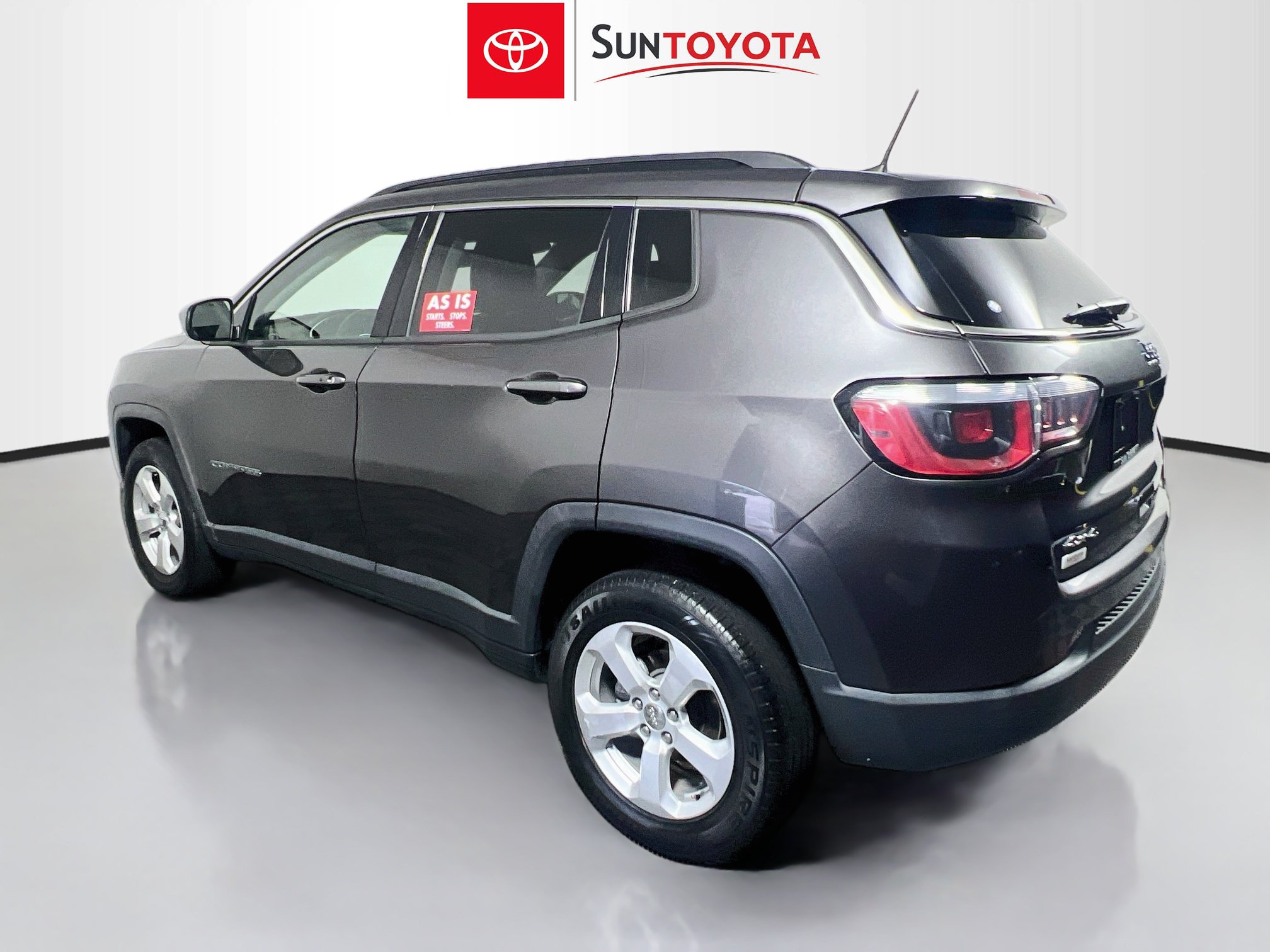 Used 2018 Jeep Compass Latitude w/ Popular Equipment Group AWD/4WD image 6