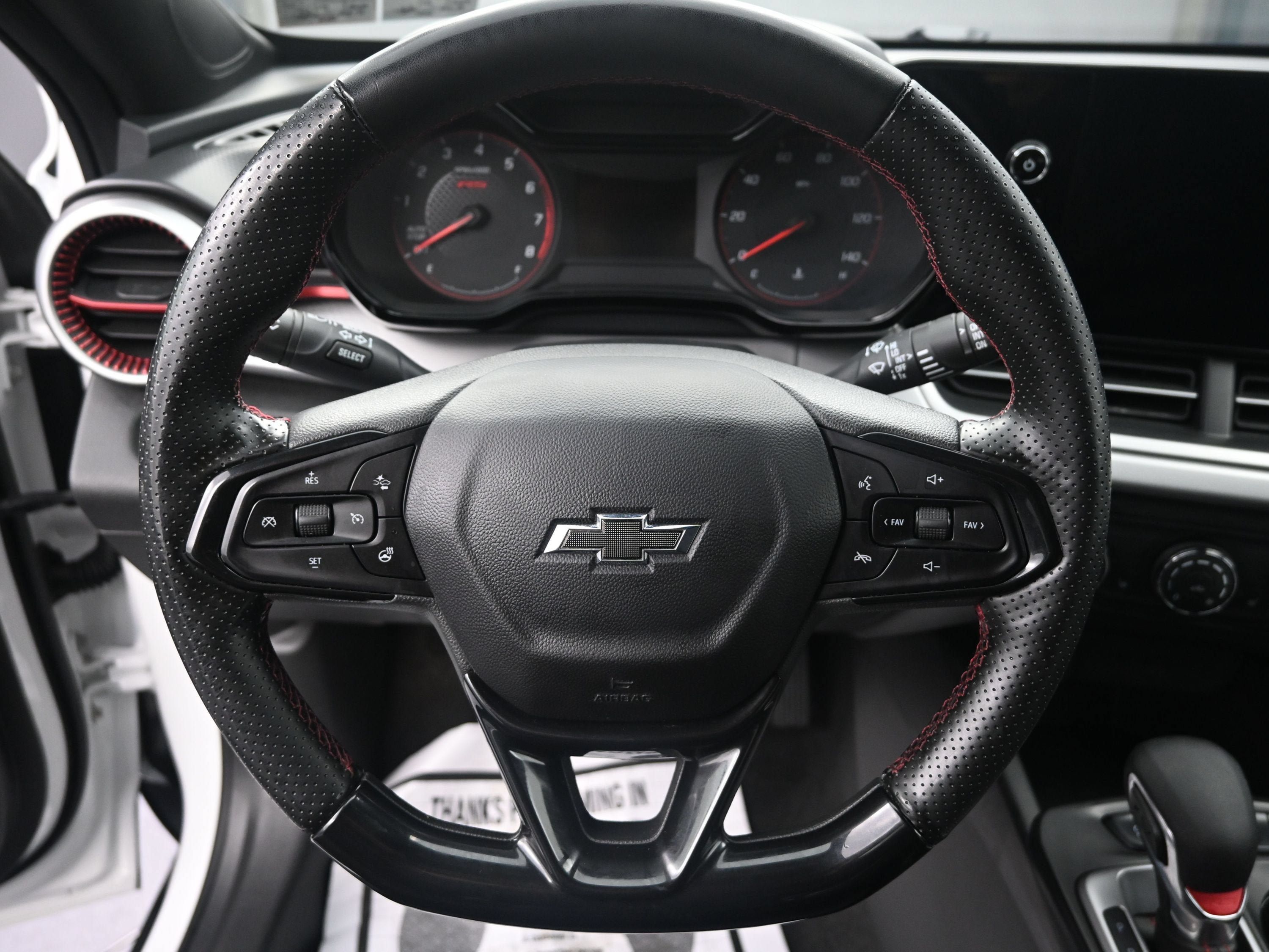 Certified 2024 Chevrolet Trax RS w/ Driver Confidence Package FWD image 11