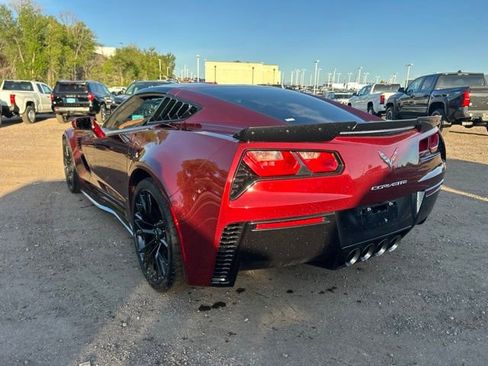 Used 2019 Chevrolet Corvette Grand Sport RWD image 3