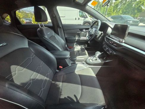 Used 2021 Kia Forte GT-Line FWD image 5