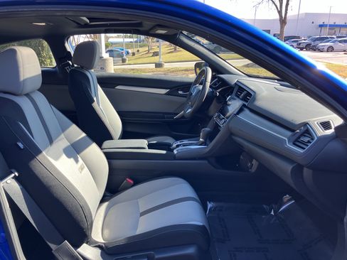 Used 2017 Honda Civic EX-T image 37