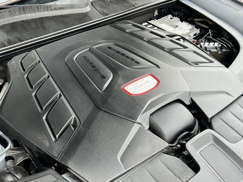 Used 2021 Porsche Cayenne GTS w/ Premium Package Plus image 38