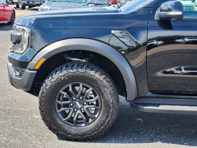 Used 2025 Ford Ranger Raptor AWD/4WD image 8