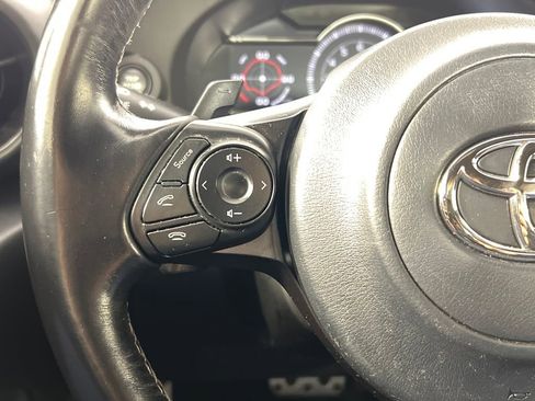 Used 2022 Toyota GR86 Premium image 7