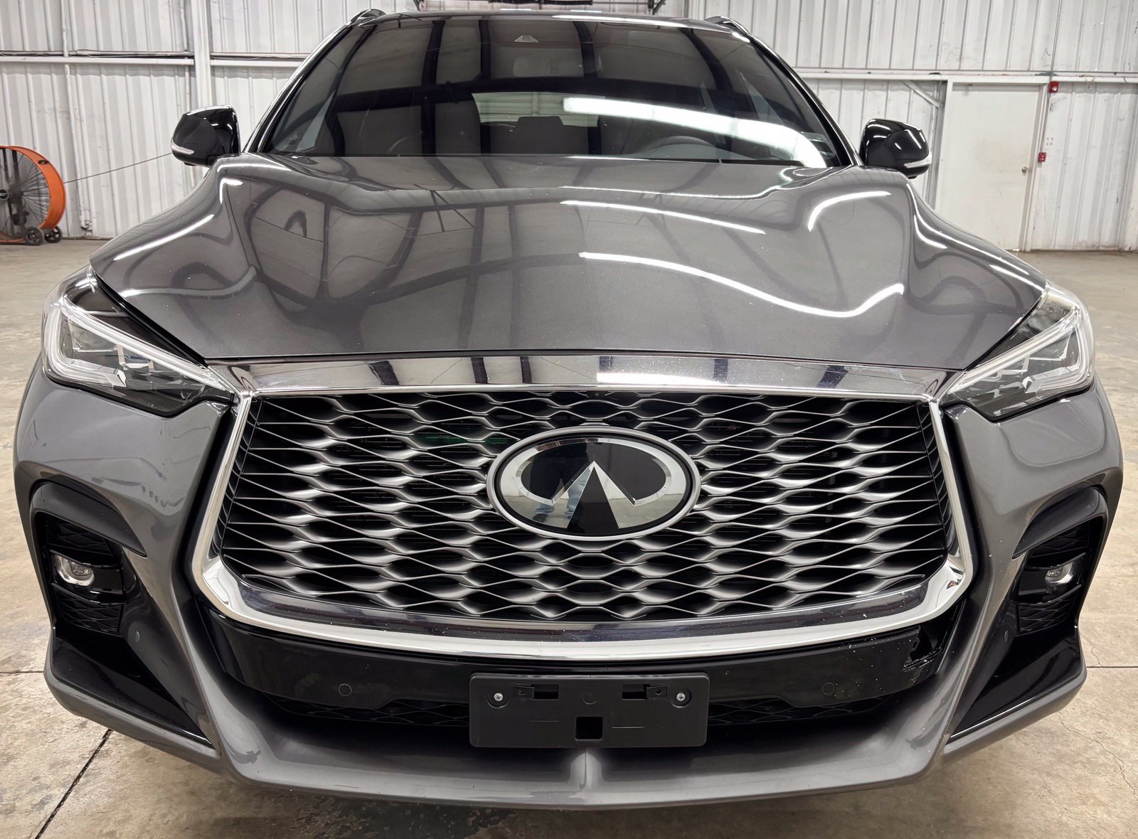 Used 2023 INFINITI QX55 Sensory w/ Lighting Package AWD/4WD image 2
