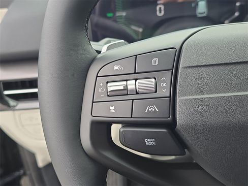 New 2026 Kia Sportage EX image 33