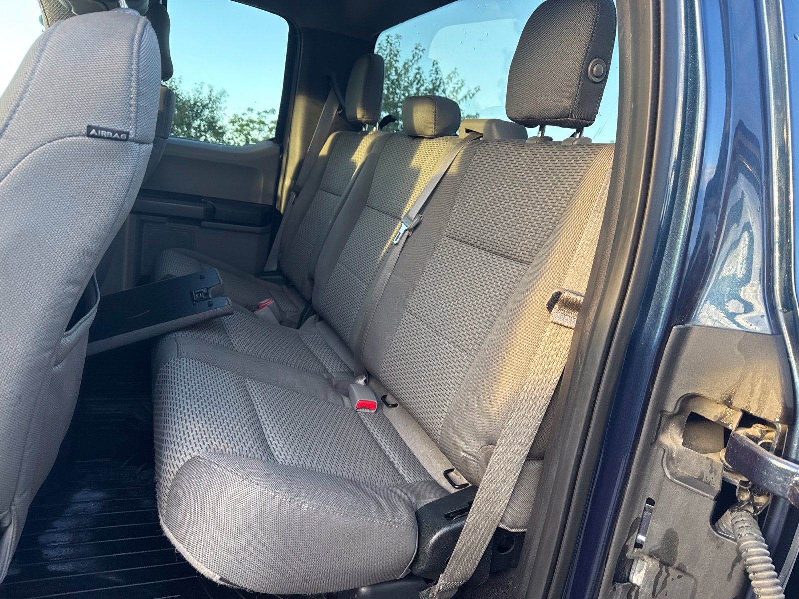 Used 2015 Ford F150 XLT AWD/4WD image 14