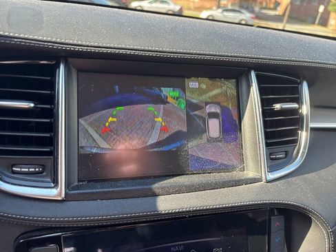 Used 2019 INFINITI QX50 Essential w/ Proactive Package image 18