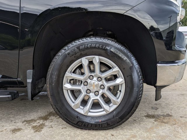 Used 2025 Chevrolet Silverado 1500 LT w/ Protection Package AWD/4WD image 11