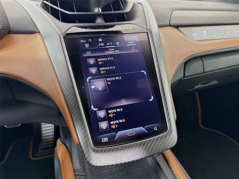 Used 2024 Lamborghini Revuelto AWD/4WD image 9