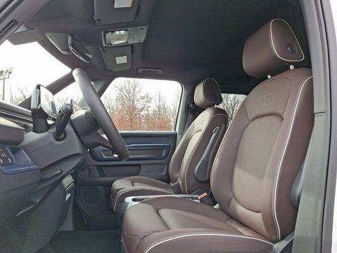 New 2025 Volkswagen ID. Buzz Pro S image 8