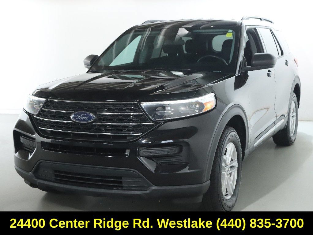 Used 2022 Ford Explorer XLT AWD/4WD image 4