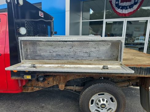 Used 2019 Chevrolet Silverado 2500 W/T w/ WT Convenience Package AWD/4WD image 14