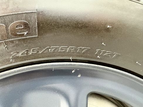 Used 2019 Jeep Wrangler Sport image 10