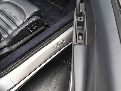 Used 2004 Ferrari 360 Spider image 35