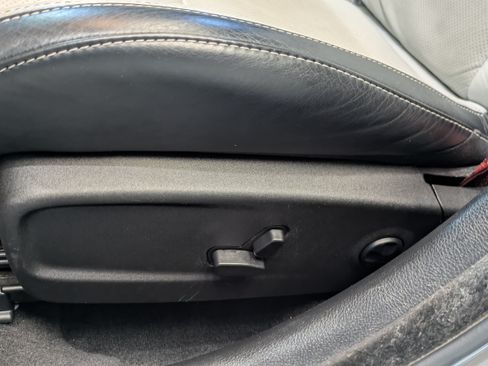 Used 2023 Dodge Charger SRT Hellcat RWD image 10