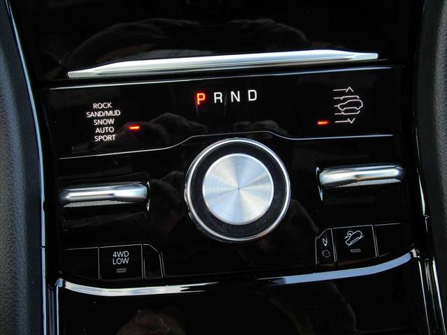 Certified 2024 Jeep Grand Cherokee Summit AWD/4WD image 43