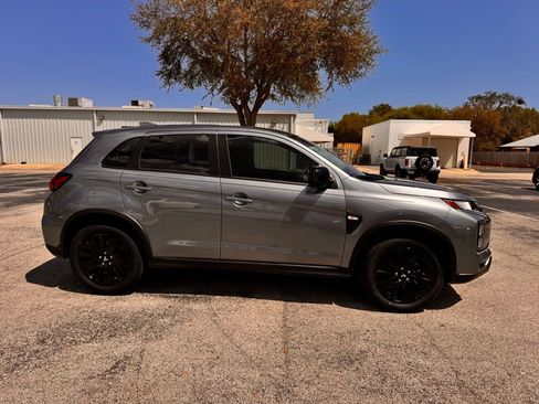 New 2026 Mitsubishi Outlander Sport LE AWD/4WD image 9