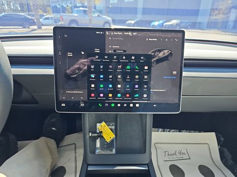 Used 2025 Tesla Model 3 Long Range image 24