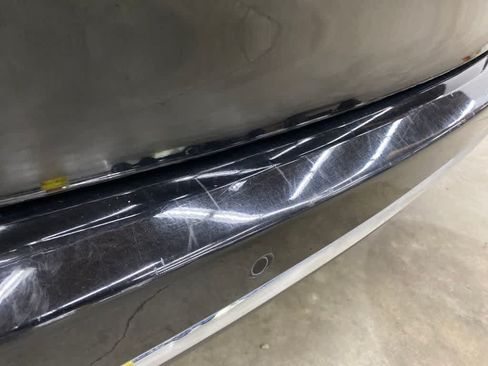 Used 2024 Chrysler Pacifica Touring-L FWD image 30