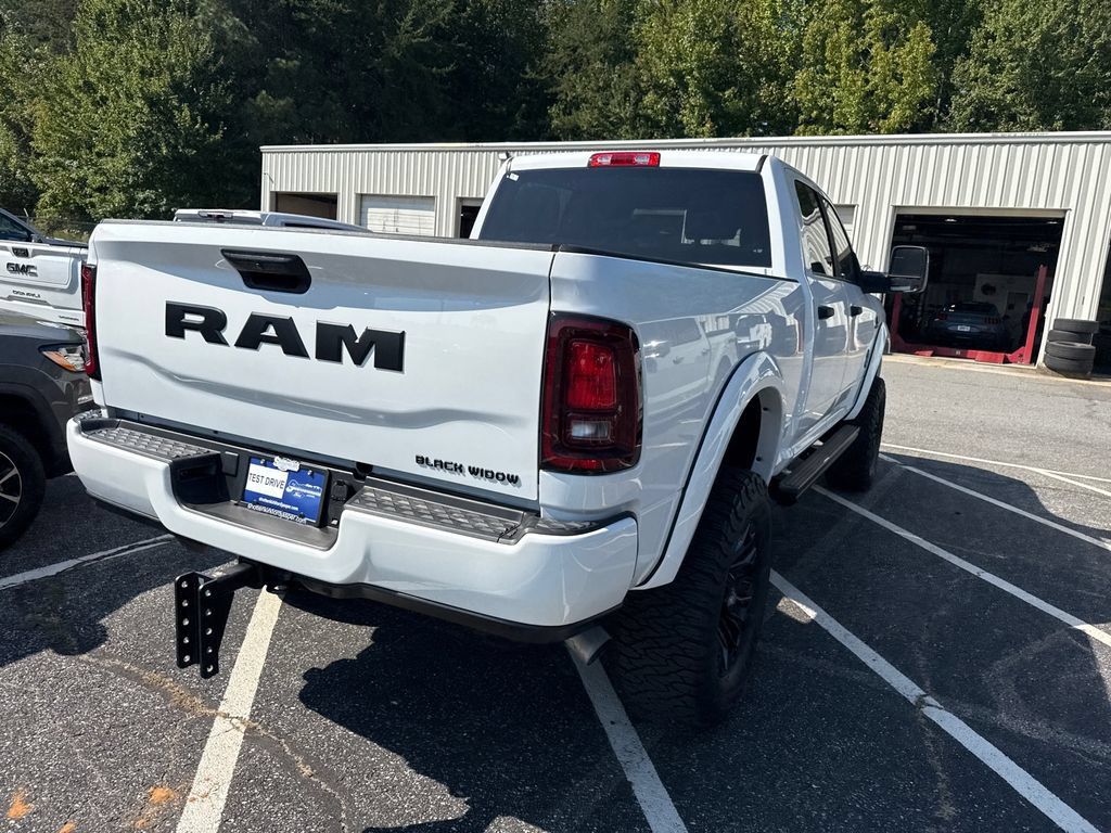 Used 2025 RAM 2500 Big Horn AWD/4WD image 20
