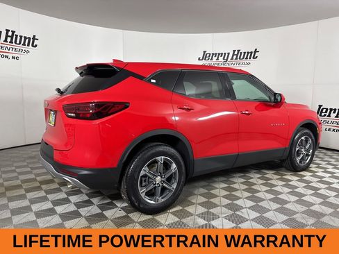 Used 2023 Chevrolet Blazer LT w/ Driver Confidence Package image 5