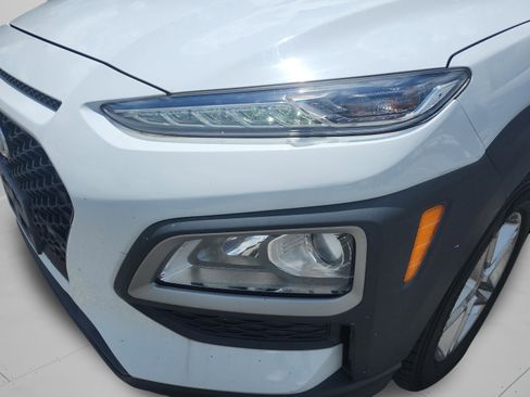 Used 2018 Hyundai Kona SE AWD/4WD image 30