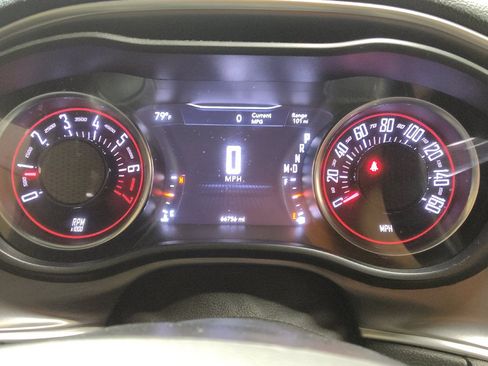 Used 2019 Dodge Challenger SXT RWD image 23