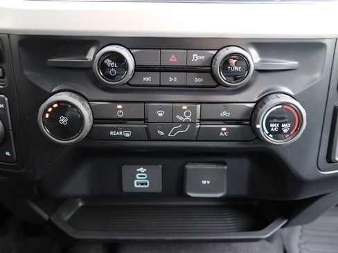 New 2026 Ford F350 XLT w/ FX4 Off-Road Package AWD/4WD image 9