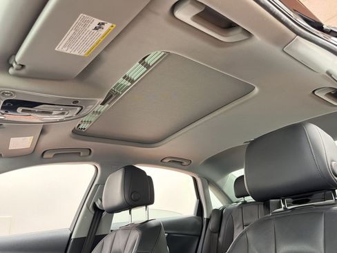 Used 2017 Audi A4 2.0T Premium image 14