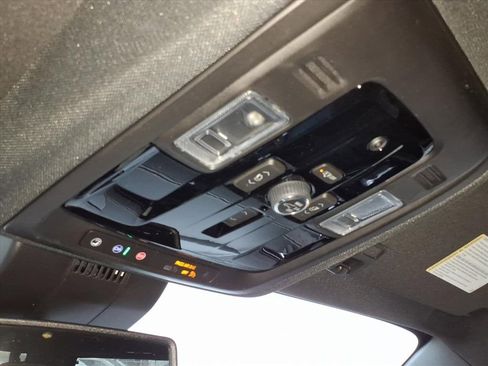 New 2026 GMC Yukon XL Elevation image 23