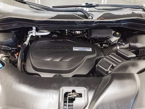 Used 2018 Honda Pilot Elite image 3